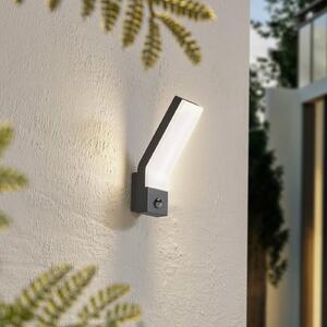 Lampa zewnętrzna z czujnikiem ruchu Korvik Lindby, czarny, aluminium, nowoczesny