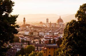 Fotografia Elevated view over the city of Florence at sunset, Gary Yeowell