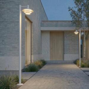 Lampa zewnętrzna LED Lucande Montaro, biała, 220 cm, IP54 Montaro, biały / opal, aluminium, nowoczesny