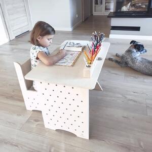 Drewniany zestaw dla dziecka biurko i krzesełko Montessori
