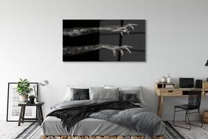 Obraz na szkle Czarne tło brudne ręce