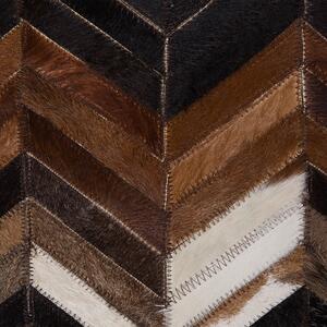 Dywan prostokątny skórzany 140 x 200 cm krótkie włosie brązowy Balat Beliani