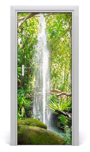 Naklejka na drzwi samoprzylepna Wodospad w dżungli