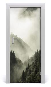 Naklejka fototapeta na drzwi Mgła nad lasem