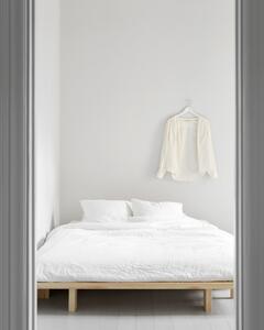 Łóżko dwuosobowe z drewna sosnowego ze stelażem 140x200 cm Japan – Karup Design