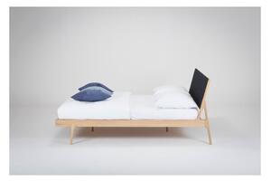 Łóżko z litego drewna dębowego z czarnym zagłówkiem Gazzda Fawn, 140x200 cm