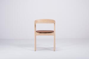 Krzesło z litego drewna dębowego z karmelowym siedziskiem Gazzda Muna