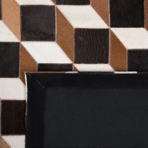 Prostokątny dywan skóra bydlęca efekt 3D 140 x 230 cm brązowy Alpkoy Beliani