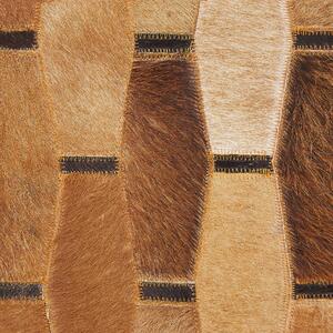 Dywan brązowy patchwork z łat skóra naturalna włochaty 140 x 200 cm Digor Beliani