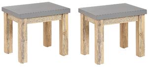Zestaw 2 stołków ogrodowych szary z betonu baza z jasnego drewna akacjowego Ostuni Beliani