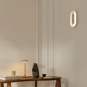 Nuura Aps Kinkiet designerski Sasi, możliwość ściemniania, chromowy / srebrny, salon / jadalnia, metal, skandynawski