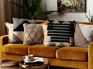 2 poduszki dekoracyjne z frędzlami bawełna 50 x 50 cm beżowo-czarne Chittoor Beliani