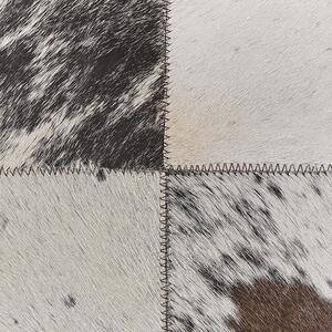Poduszka dekoracyjna szara skórzana patchwork x cm z wypełnieniem Marady Beliani