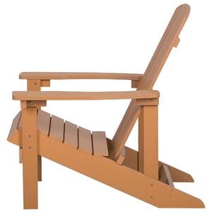 Krzesło imitacja drewna ogrodowe na ganek z podłokietnikami jasne drewno Adirondack Beliani