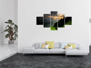 Obraz - zielony górski krajobraz (125x70 cm)