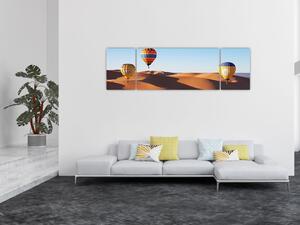 Obraz - latające balony na pustyni (170x50 cm)