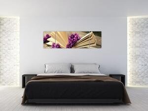 Obraz książki i fioletowych kwiatów (170x50 cm)