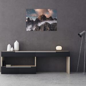 Obraz - Włoskie Dolomity ukryte we mgle (70x50 cm)