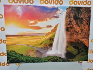 Obraz wspaniały wodospad na Islandii