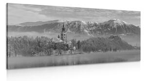 Obraz kościół nad jeziorem Bled w Słowenii w wersji czarno-białej