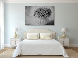 Obraz róże w wazonie w wersji czarno-białej