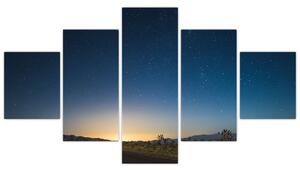 Obraz - Nocne niebo nad drogą (125x70 cm)