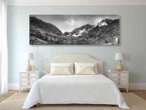 Obraz majestatyczne góry z jeziorem w wersji czarno-białej