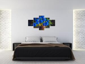 Obraz niebieskich kwiatów w wazonie (125x70 cm)