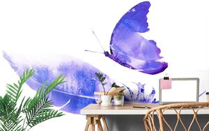 Tapeta piórko z motylem w fioletowym kolorze