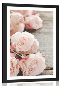Plakat z passe-partout romantyczne róże