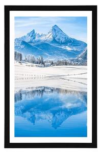 Plakat z passe-partout śnieżny krajobraz w Alpach