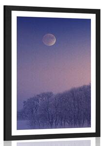 Plakat z passe-partout pełnia księżyca nad wioską