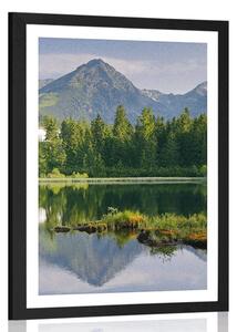 Plakat z passe-partout piękna panorama gór nad jeziorem