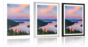 Plakat z passe-partout jezioro o zachodzie słońca