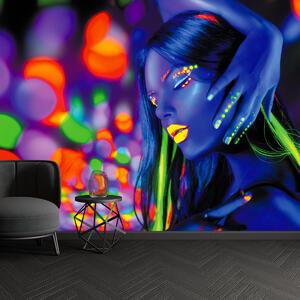 Fototapeta - Kobieta w neonowych światłach (196x136 cm)