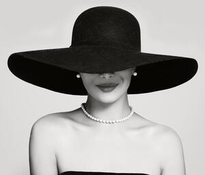 Fototapeta - Kobieta w kapeluszu (196x136 cm)