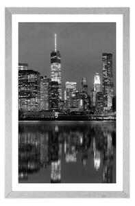Plakat z passe-partout odbicie Manhattanu w wodzie w czerni i bieli
