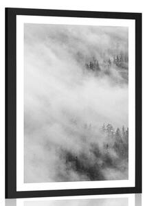 Plakat z passe-partout mglisty las w czerni i bieli
