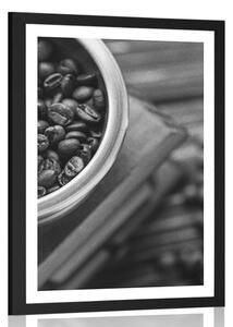 Plakat z passe-partout młynek do kawy vintage w czerni i bieli