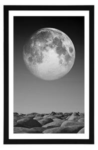 Plakat z passe-partout złożone kamienie w świetle księżyca w czerni i bieli