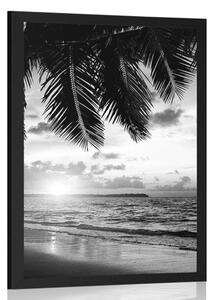 Plakat wschód słońca na karaibskiej plaży w czerni i bieli