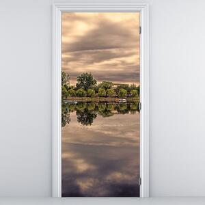 Fototapeta na drzwi - Jezioro i drzewa (95x205cm)