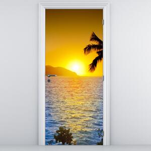 Fototapeta na drzwi - Zachód Słońca nad morzem (95x205cm)