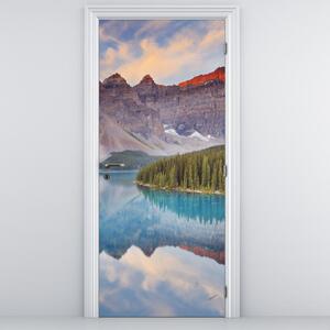 Fototapeta na drzwi - Górski krajobraz Kanady (95x205cm)