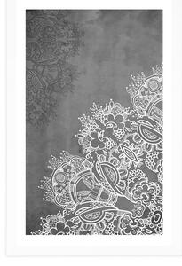 Plakat z passe-partout elementy kwiatowej mandali w czerni i bieli