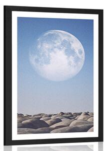 Plakat z passe-partout złożone kamienie w świetle księżyca