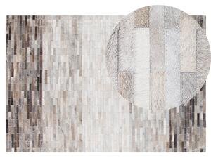 Skórzany dywan patchworkowy 140 x 200 cm tkany ręcznie szaro-beżowy Sinneli Beliani