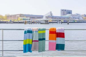 Pomarańczowy bawełniany ręcznik kąpielowy 80x200 cm Sorbetto – Remember