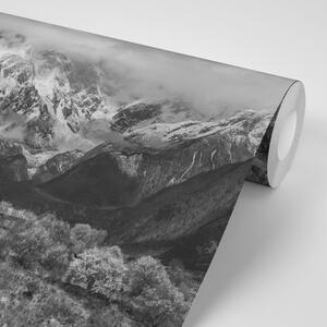 Fototapeta niepowtarzalny czarno-biały krajobraz górski