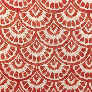 Poduszka dekoracyjna czerwona kremowa bawełniana wzór geometryczny 45 x 45 cm RHUS Beliani